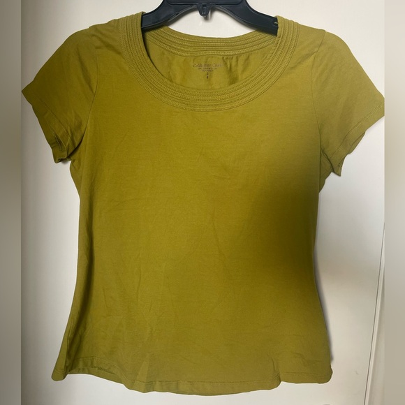 Coldwater Creek Tops - Coldwater Creek Olive Short-Sleeve Scoop Neck Tee 18 PTP X 23